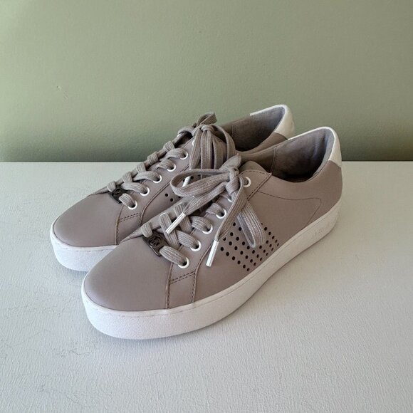 Michael Kors Women's Medium Poppy Lace Sneaker - Picture 1 of 8